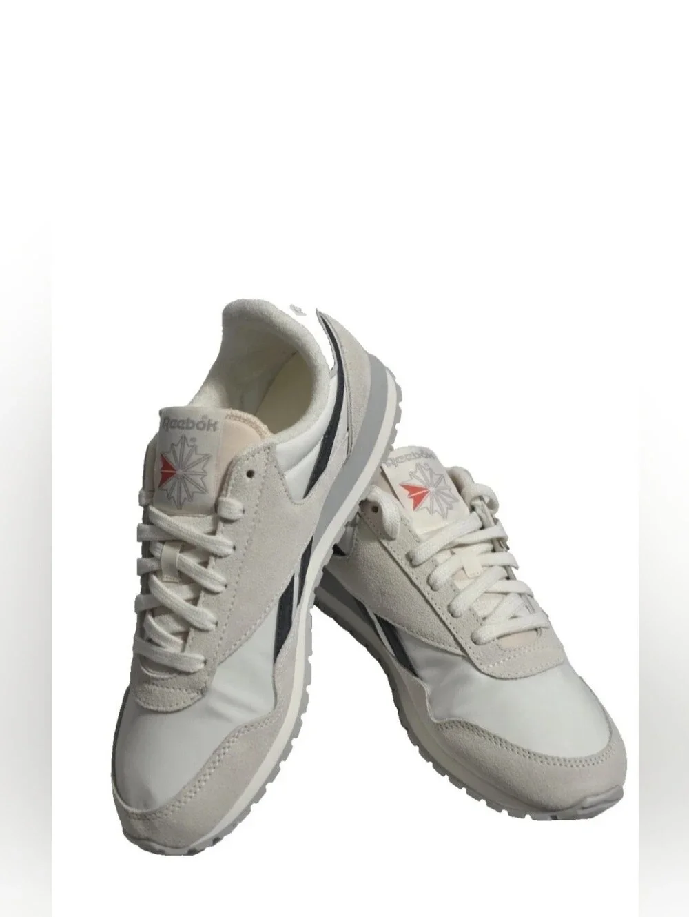 Reebok Classic AZ Chalk/chalk/Grey Running Sneakers